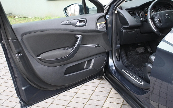 Citroen C5 cena 20900 przebieg: 221120, rok produkcji 2008 z Radom małe 407
